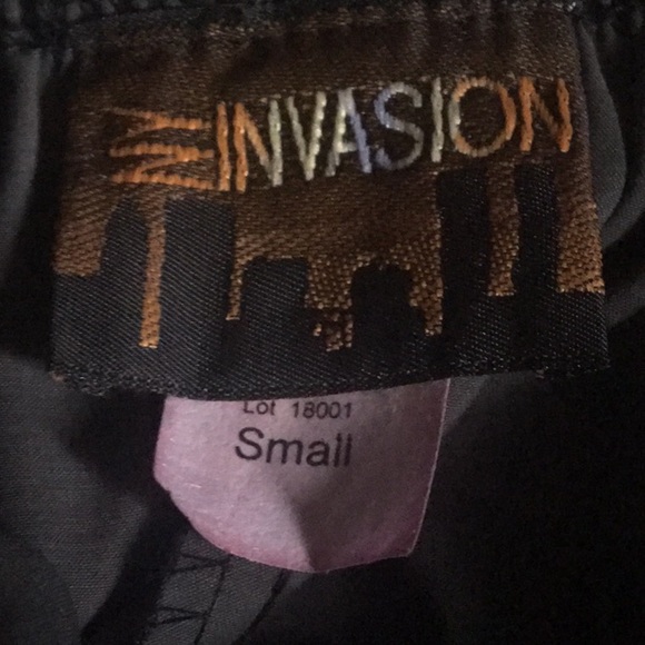 5/$20 NYInvasion Black/Grey Leather Skater Skirt - Picture 7 of 8